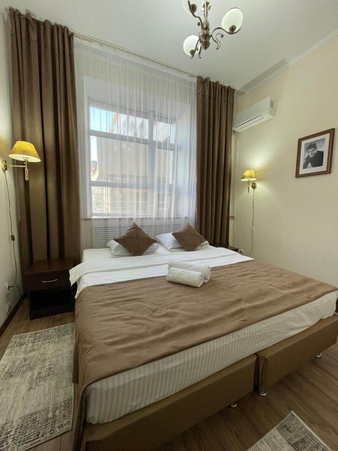 Belon Land Hotel Astana Bagian luar foto